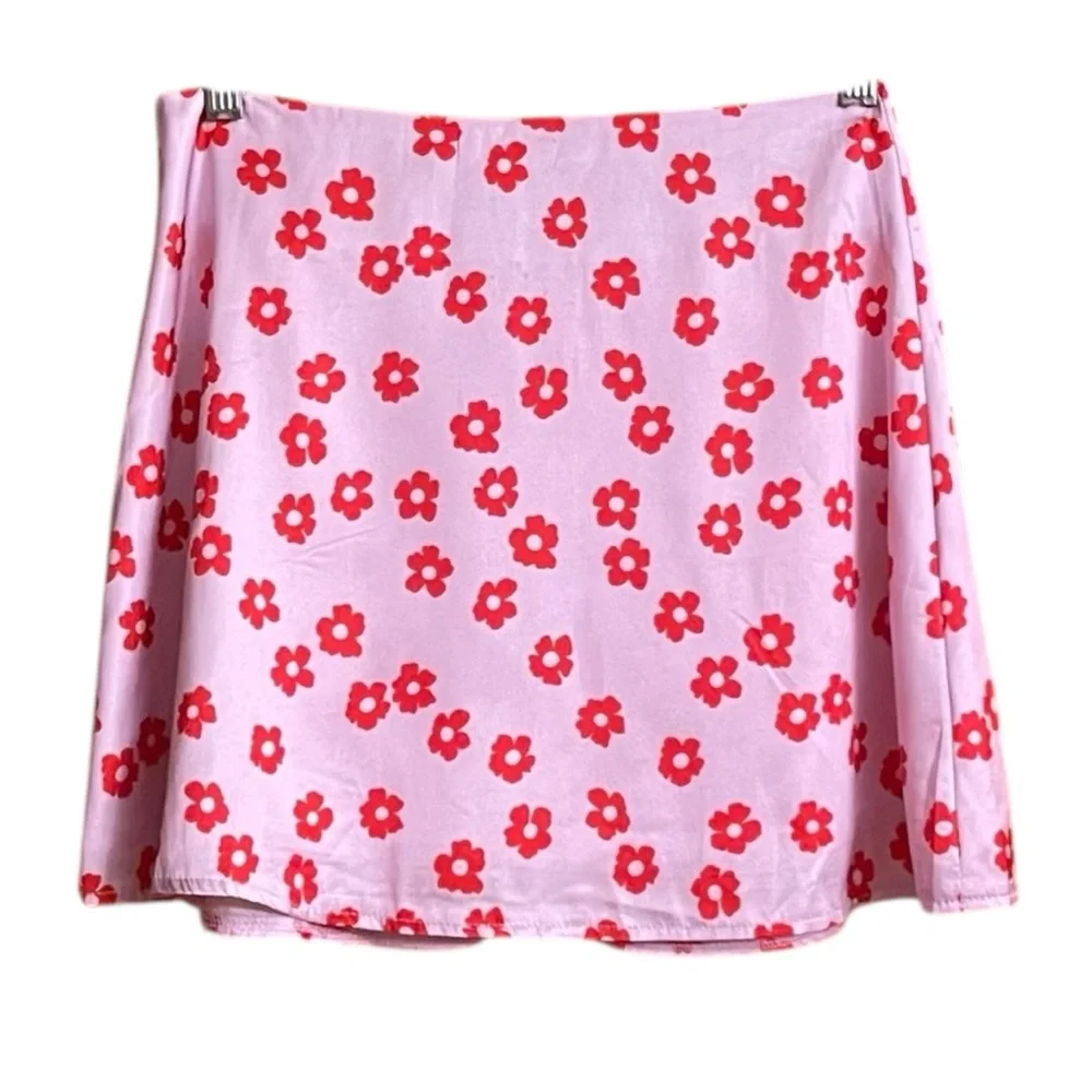 Princess Polly Pink Floral A-Line Mini Skirt‎ Y2K Low Rise Back Zip Size 4